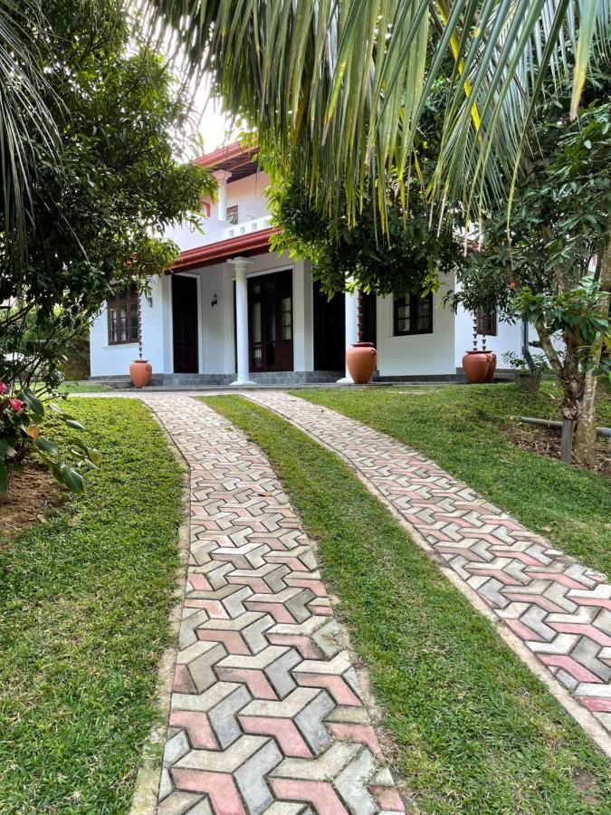 דיקוולה Kalpa Place Hiriketiya מראה חיצוני תמונה